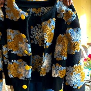 Brand new jacket no tag, from Amazon can be paired with jeans, shorts….